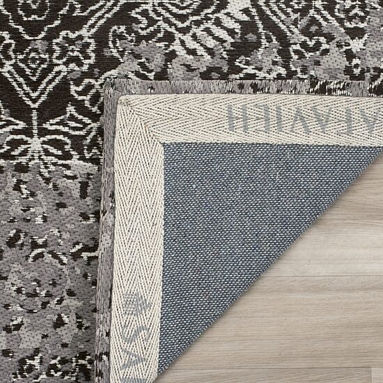 Safavieh Classic Vintage Collection Anselm Oriental Area Rug