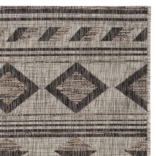 Safavieh Courtyard Collection Luana Geometric Indoor/Outdoor Area Rug