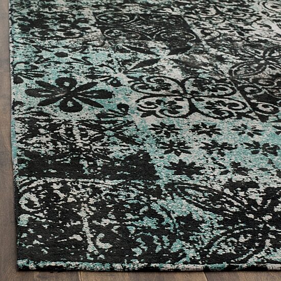 Safavieh Classic Vintage Collection Donald Geometric Area Rug