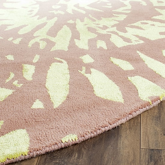 Safavieh Capri Collection Almira Geometric Round Area Rug