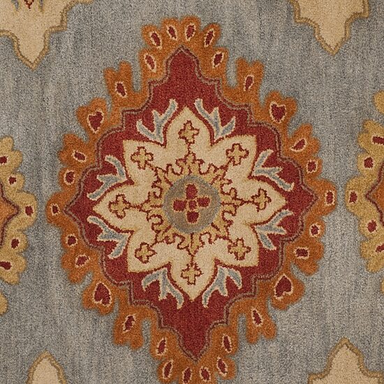 Safavieh Heritage Collection Lavone Oriental Round Area Rug