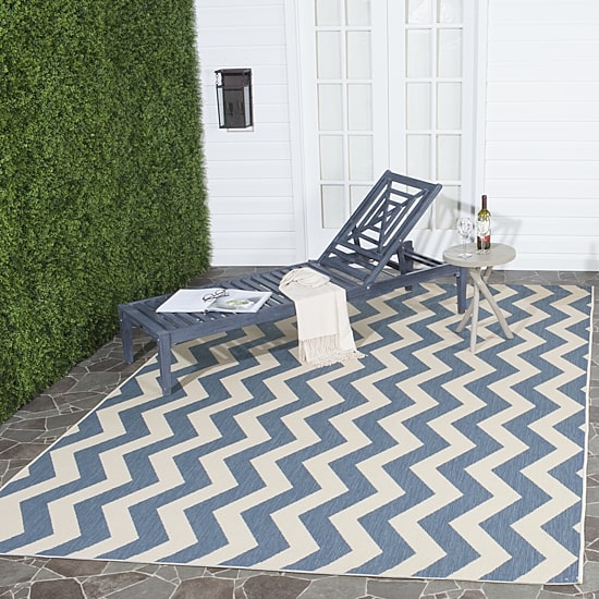 Safavieh Courtyard Collection Kalisha Geometric Indoor/Outdoor Square Area Rug
