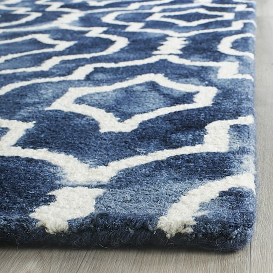 Safavieh Dip Dye Collection Devnet Geometric Runner Rug