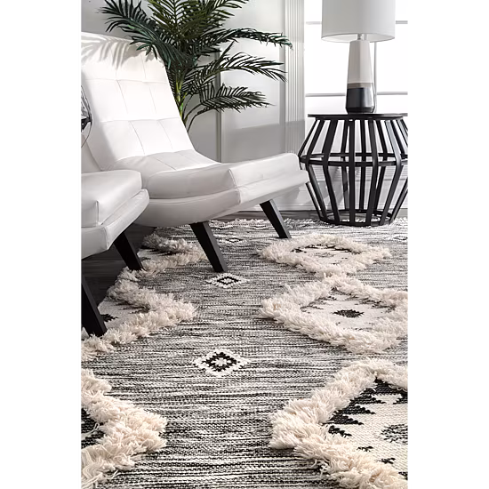 nuLoom Moroccan Textured Shaggy Wool Woven Area Rug