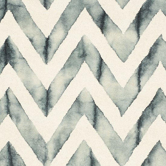 Safavieh Dip Dye Collection Ronnie Chevron Round Area Rug