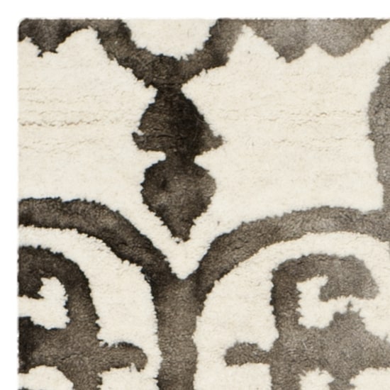 Safavieh Dip Dye Collection Danny Floral Runner Rug