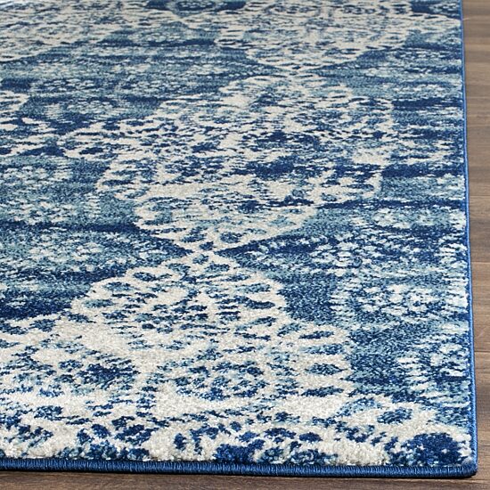 Safavieh Seanna Geometric Rectangular Runner
