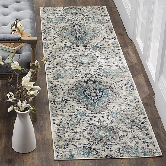 Safavieh Madison Collection Baldric Floral Runner Rug