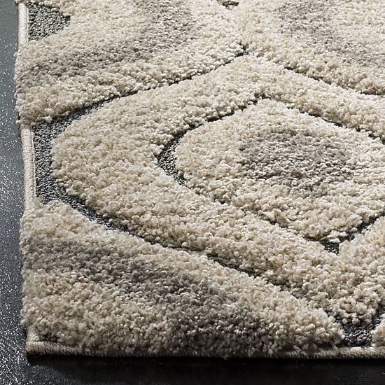Safavieh Shag Collection Sheldon Geometric Area Rug