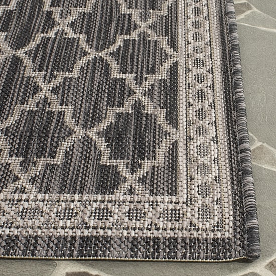 Safavieh Courtyard Collection Keeley Geometric Indoor/Outdoor Area Rug