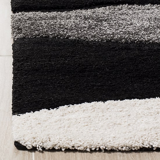 Safavieh Shag Collection Harlow Geometric Area Rug
