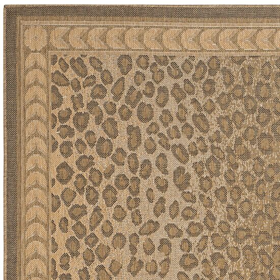 Safavieh Courtyard Collection Daithi Animal Indoor/Outdoor Square Area Rug