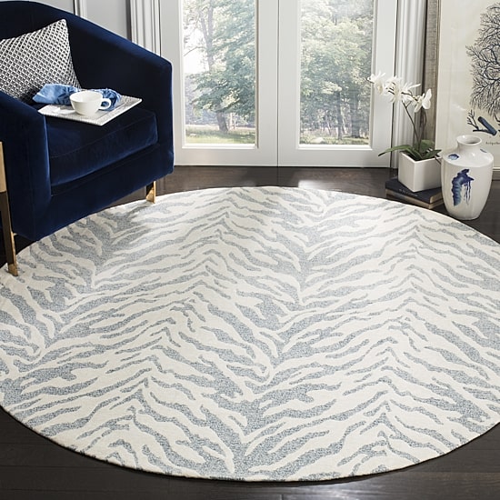 Safavieh Marbella Collection Anson Geometric RoundArea Rug