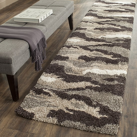 Safavieh Shag Collection Aleah Camouflage Runner Rug