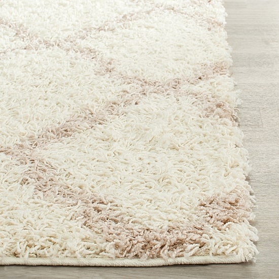 Safavieh Dallas Shag Collection Caris Geometric Runner Rug