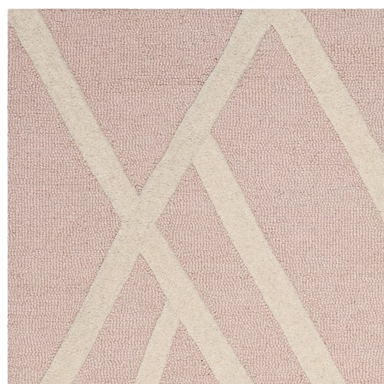 Safavieh Kids Collection Aubree GeometricArea Rug