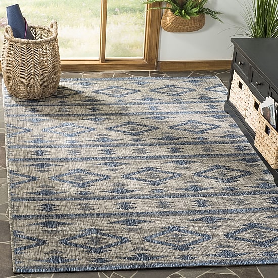 Safavieh Courtyard Collection Easton Geometric Indoor/Outdoor Area Rug