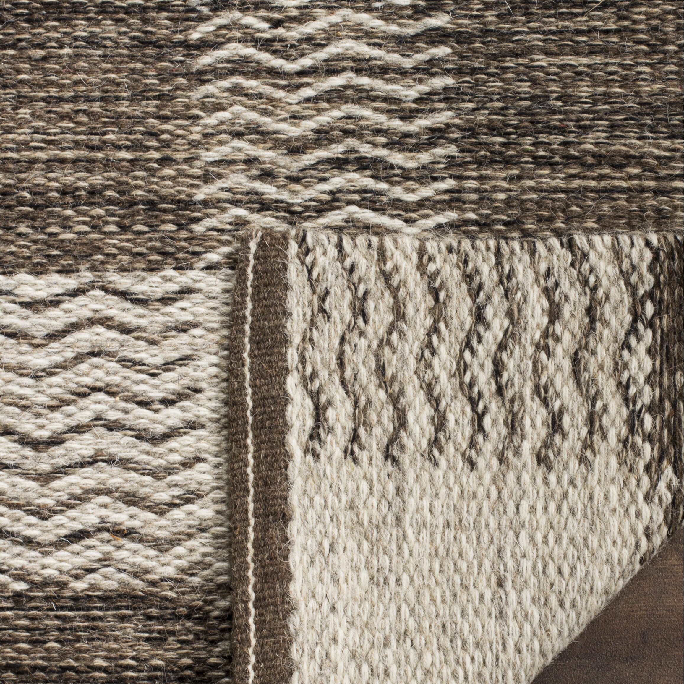 Safavieh Kilim Collection Claudia Geometric Area Rug