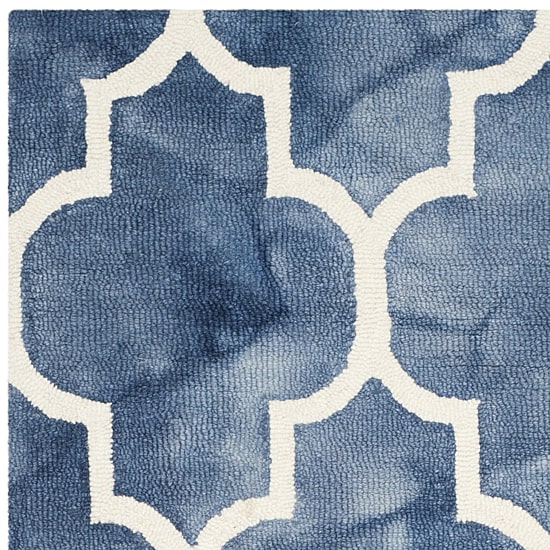 Safavieh Dip Dye Collection Sierra Geometric Area Rug