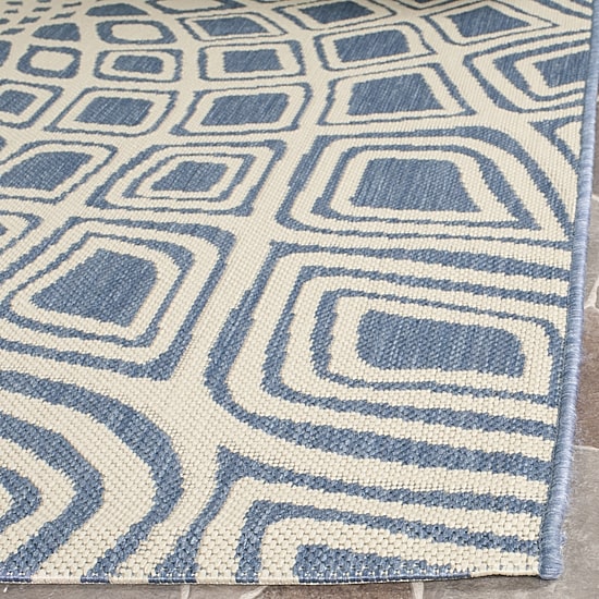 Safavieh Courtyard Collection Jacinth Geometric Indoor/Outdoor Square Area Rug