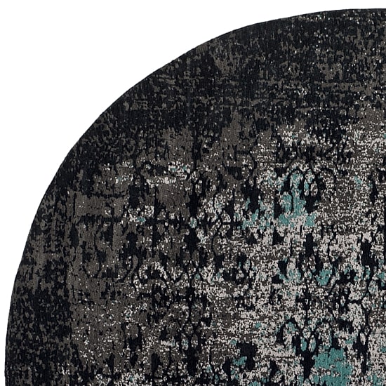 Safavieh Classic Vintage Collection Wynonna Oriental Round Area Rug
