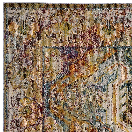 Safavieh Crystal Collection Moira Oriental Area Rug