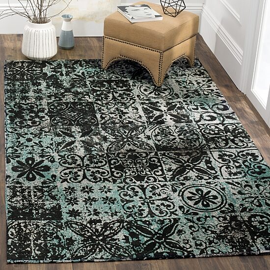 Safavieh Classic Vintage Collection Donald Geometric Area Rug