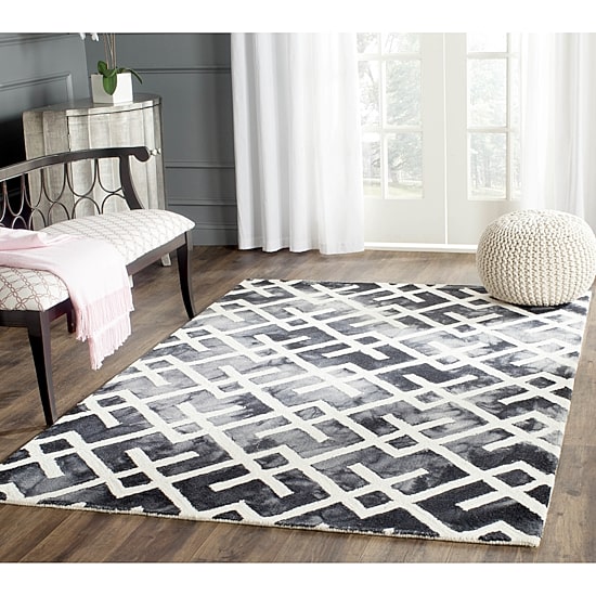 Safavieh Dip Dye Collection Earleen Geometric Area Rug
