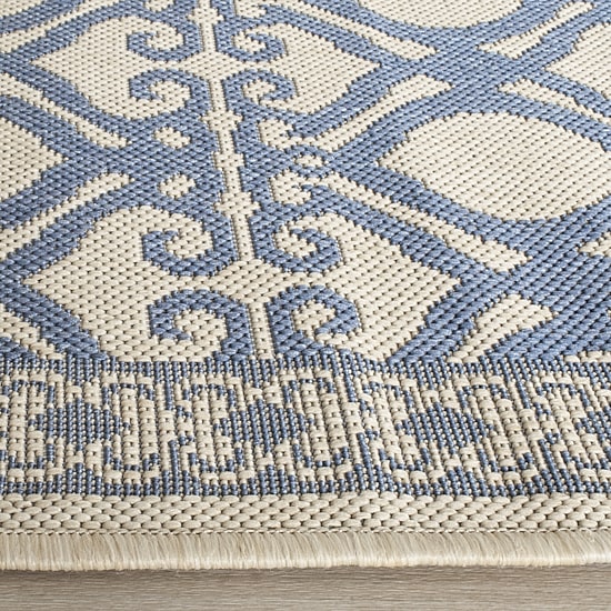 Safavieh Courtyard Collection Desi Geometric Indoor/Outdoor Area Rug