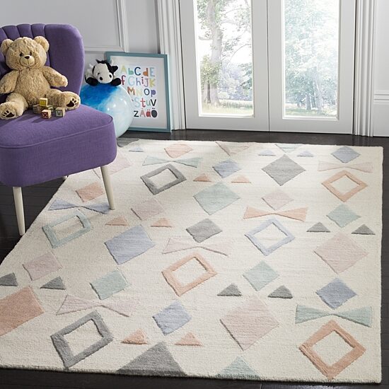 Safavieh Kids Collection Myron Geometric Area Rug