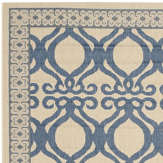 Safavieh Courtyard Collection Desi Geometric Indoor/Outdoor Area Rug