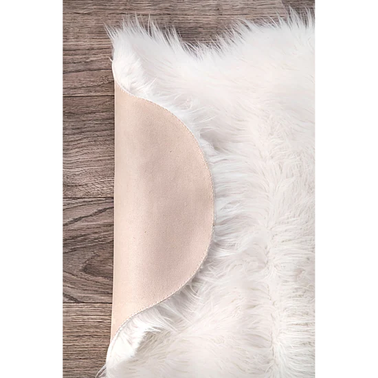 nuLoom Deonna Faux Sheepskin Sexto Shaggy Rectangular Accent Rug