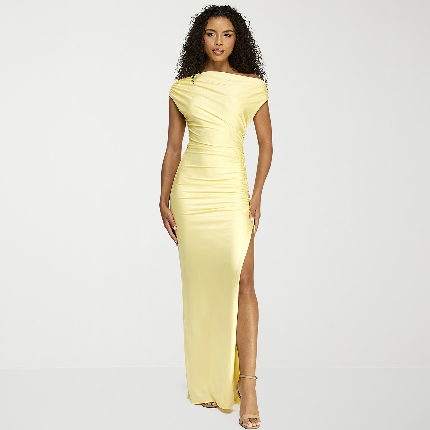 Premier Amour Womens One Shoulder Short Sleeve Fitted Gown