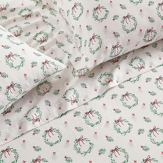 Martha Stewart Wreaths Mistletoe Sheet Set