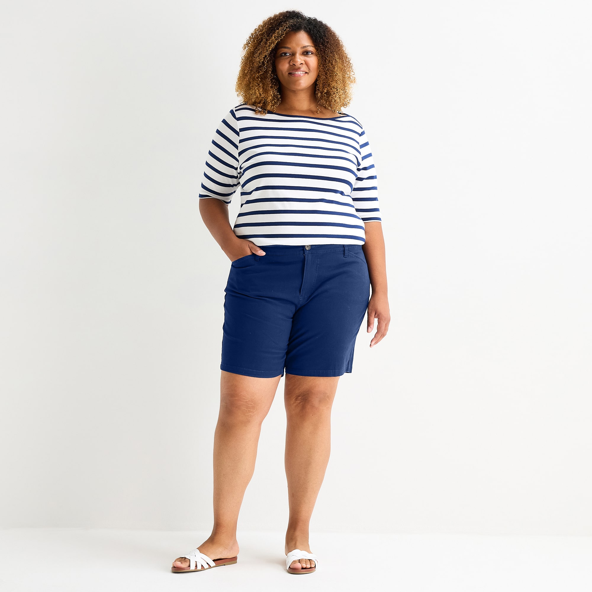 St. John's Bay Womens 8" Mid Rise Plus Chino Short