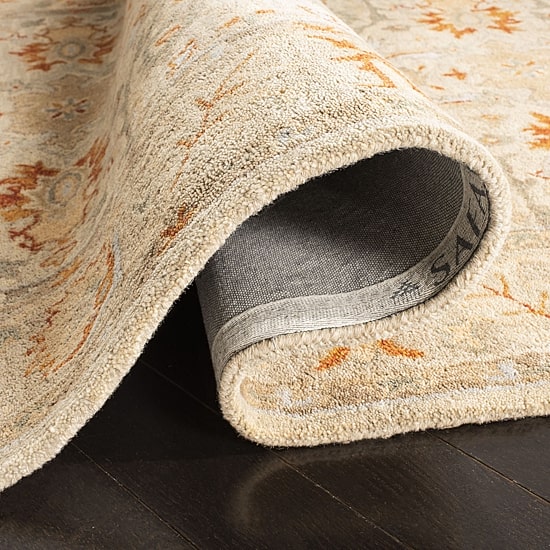 Safavieh Kelleigh Traditional Area Rug