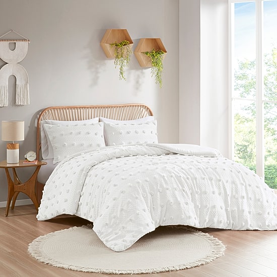 Intelligent Design Vera Clip Jacquard Duvet Cover Set With Sham