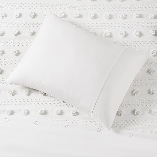 Intelligent Design Vera Clip Jacquard Duvet Cover Set With Sham