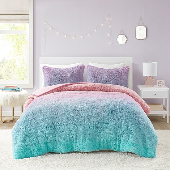 Intelligent Design Talia Ultra Cozy & Soft Ombre Shaggy Faux Fur Comforter Set With Sham