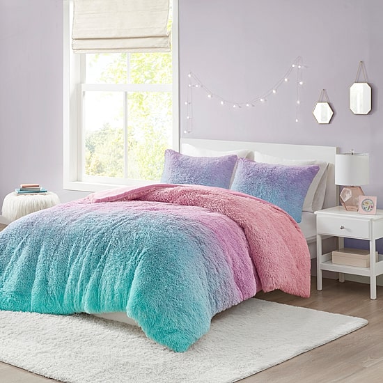 Intelligent Design Talia Ultra Cozy & Soft Ombre Shaggy Faux Fur Comforter Set With Sham