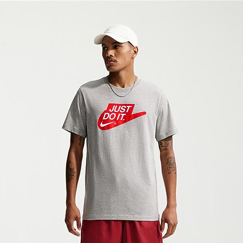 Nike Mens Crew Neck Short Sleeve Classic Fit Graphic T-Shirt, Small, Gray