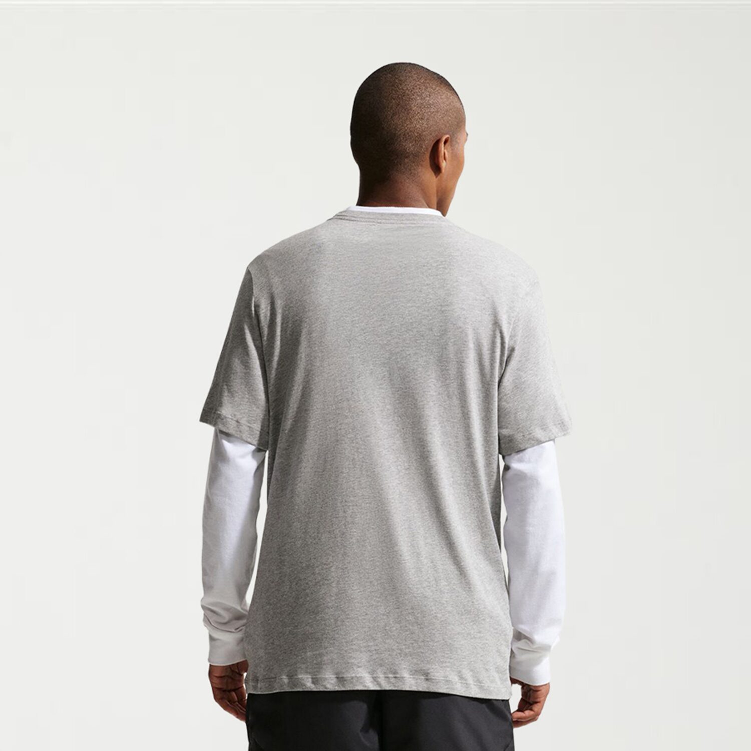 Nike Mens Crew Neck Short Sleeve Classic Fit Graphic T-Shirt