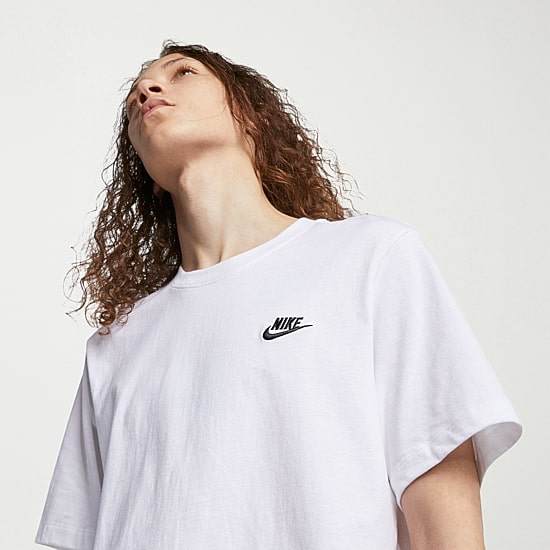 Nike Mens Crew Neck Short Sleeve Embroidered Active T-Shirt