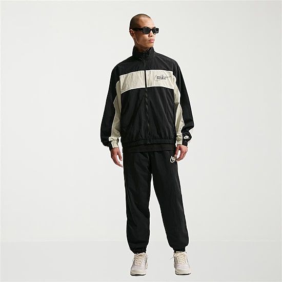 Nike Club Mens Lightweight Windbreaker