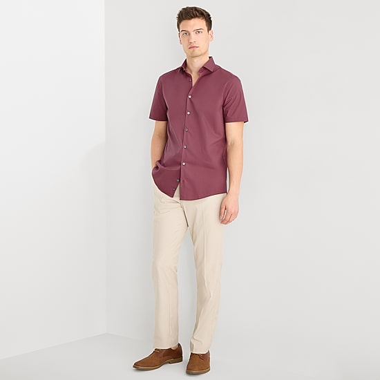 J. Ferrar Ultra Comfort Mens Short Sleeve Slim Fit Stretch Fabric Wrinkle Free Button-Down Shirt