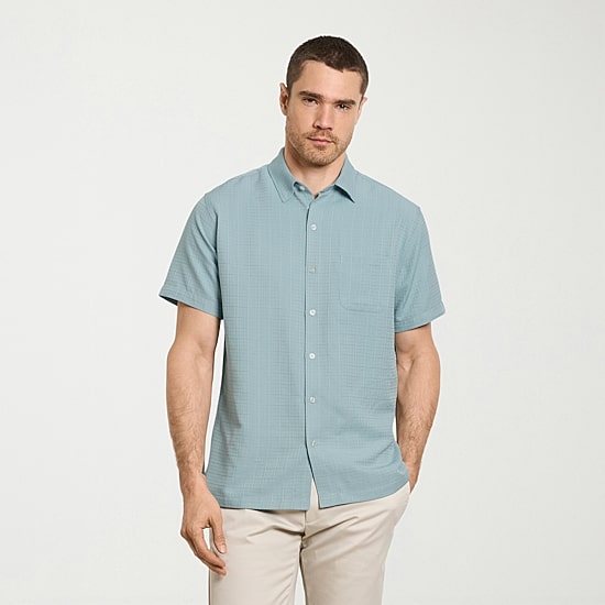 Van Heusen Weekend Mens Short Sleeve Camp Shirt