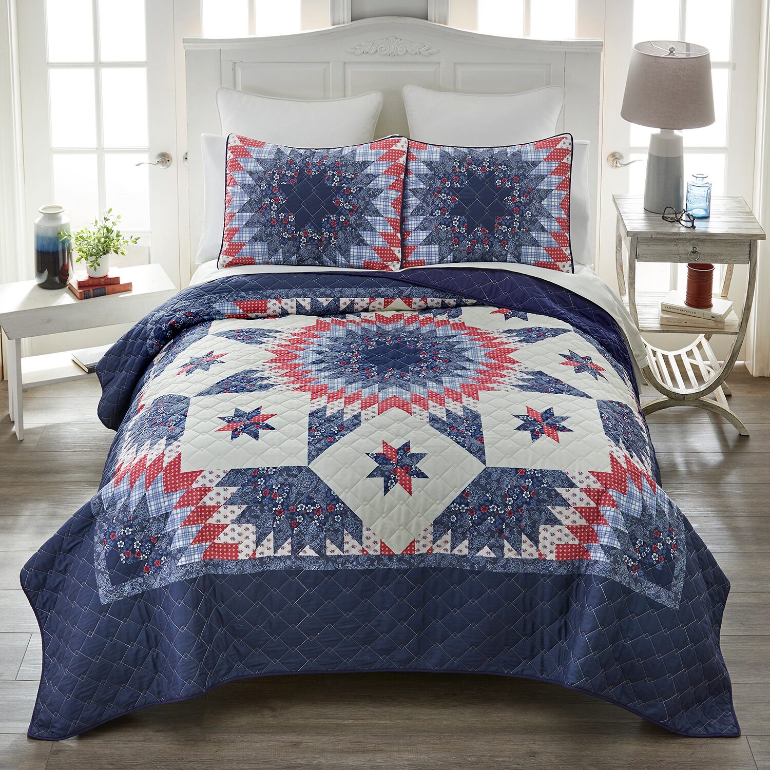 Donna Sharp Bluefield Star Easy Care Quilt Set