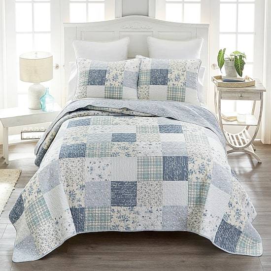 Donna Sharp Blue Pastures Pieced Cotton Quilt Set