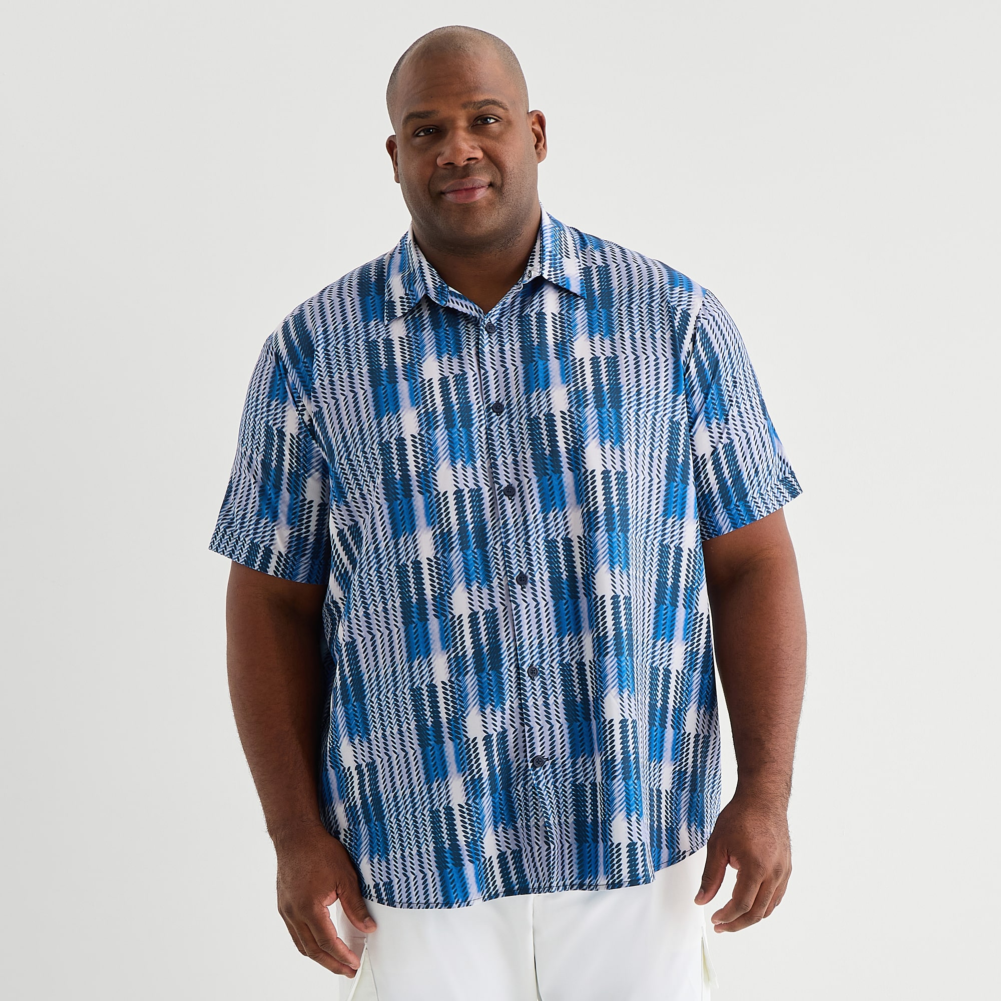 Shaquille O'Neal XLG™ Performance Mens Short Sleeve Regular Fit Big and Tall Button-Down Shirt