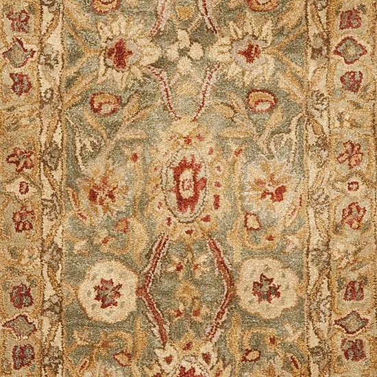 Safavieh Elaine Traditional Area Rug